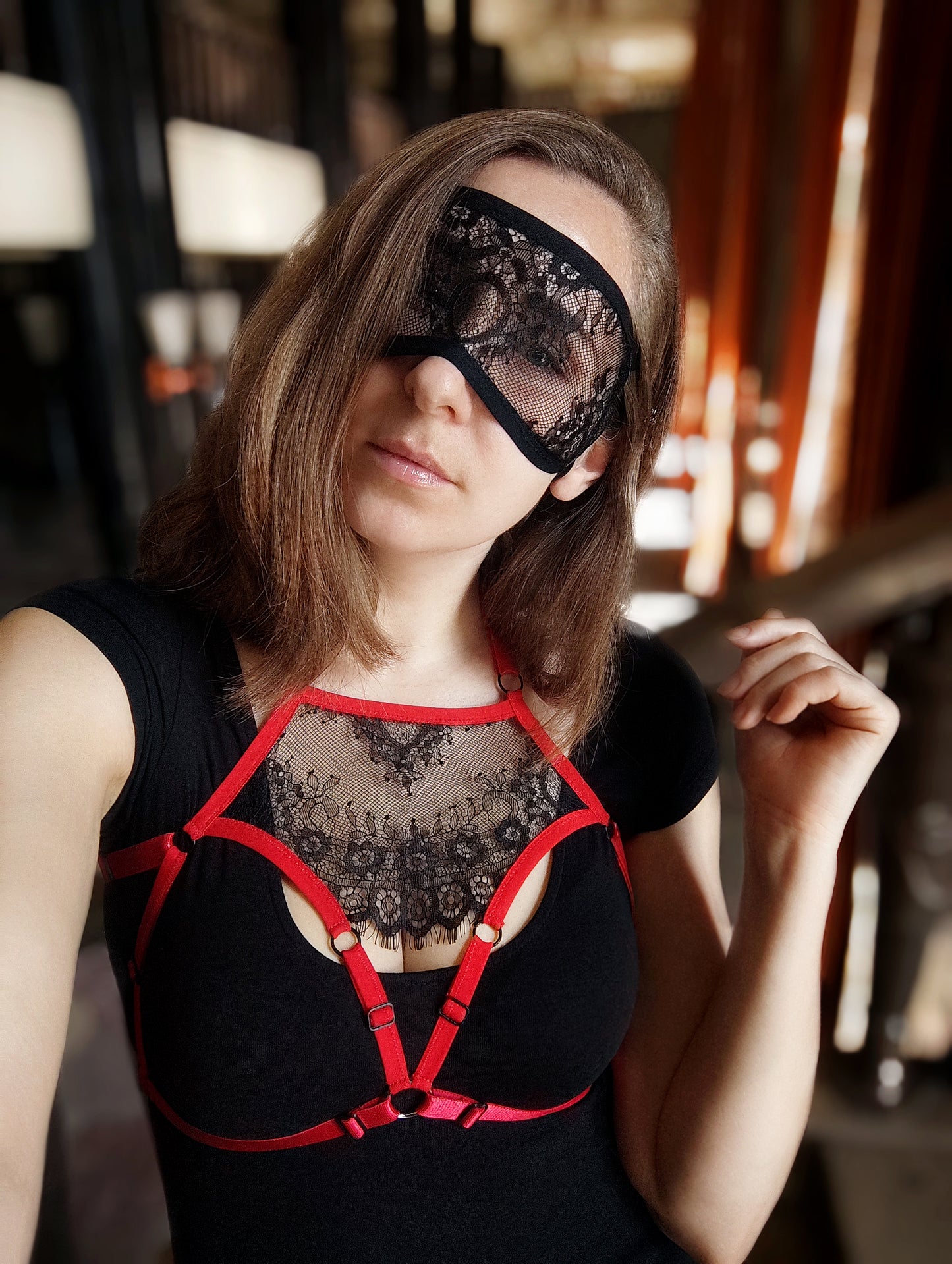 Woman lace mask for pole dance and twerk.Rave mask for party, festival and cosplay.Gothic harness mask for women.Guipure mask for carnival.