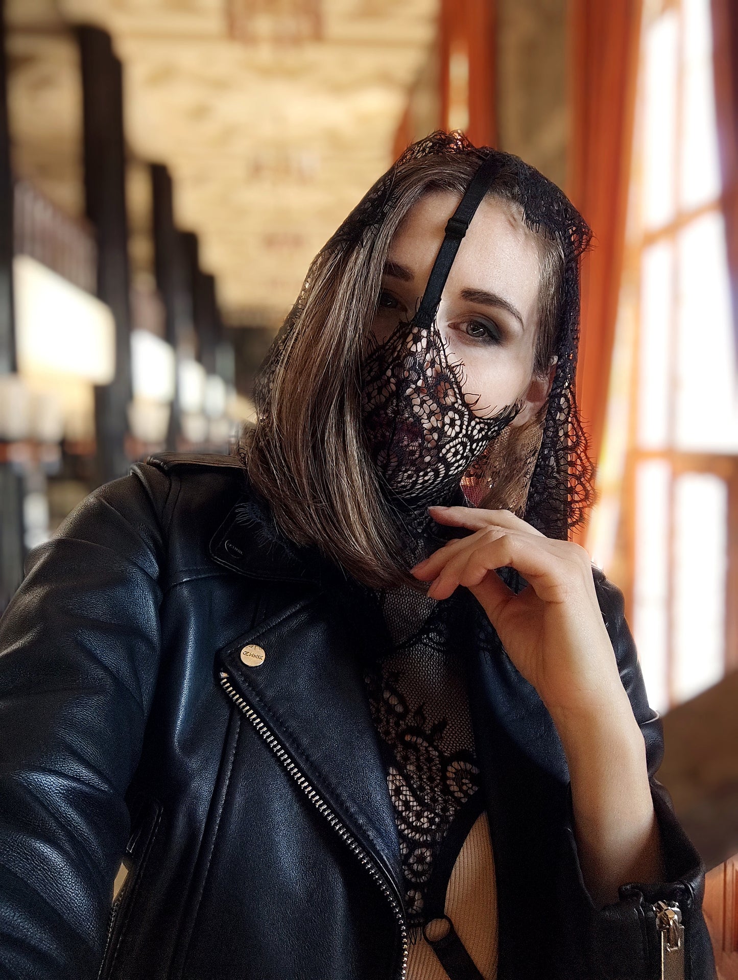Woman lace hood mask for pole dance and twerk.Rave hood mask for party, festival and cosplay.Gothic harness hood mask.Guipure mask for carnival.