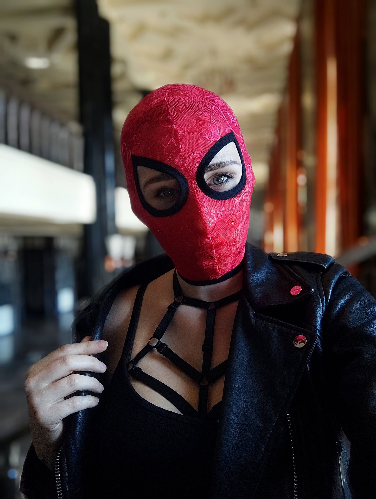 Woman lace mask for pole dance and twerk.Rave mask for party, festival and cosplay.Gothic harness mask for women.Guipure mask for carnival.