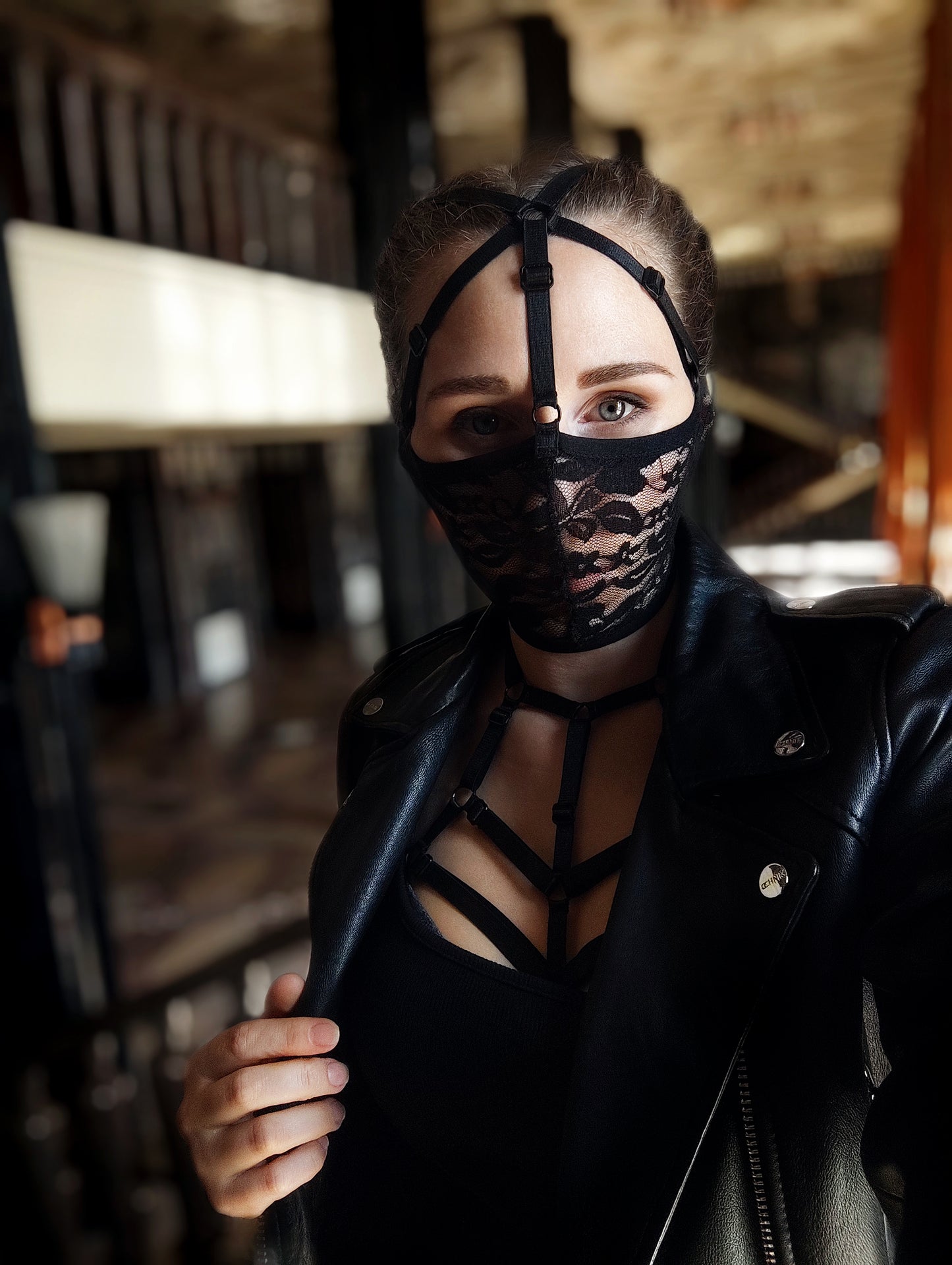 Woman lace mask for pole dance and twerk.Rave mask for party, festival and cosplay.Gothic harness mask for women.Guipure mask for carnival.
