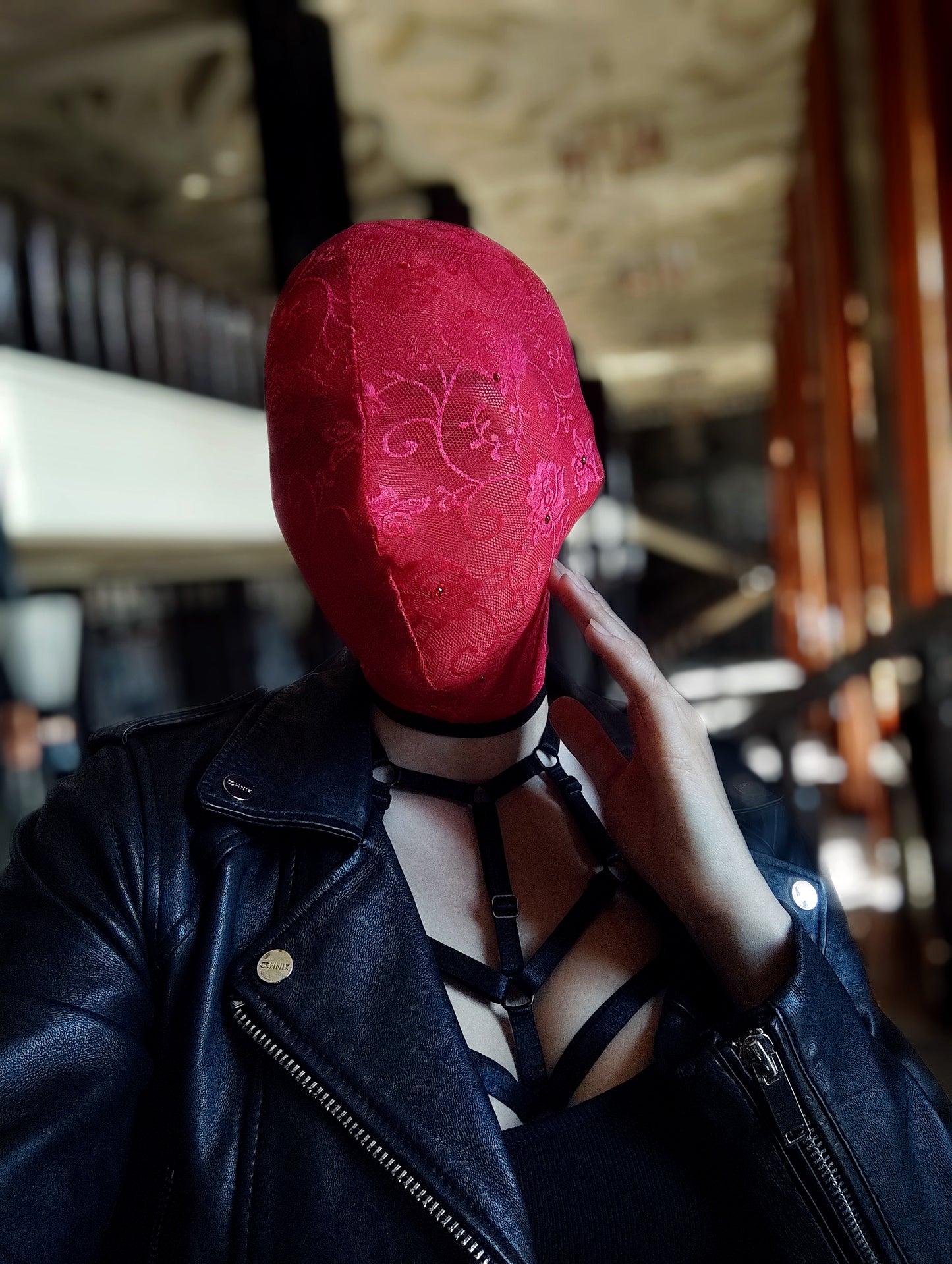 Woman lace mask for pole dance and twerk.Rave mask for party, festival and cosplay.Gothic harness mask for women.Guipure mask for carnival.