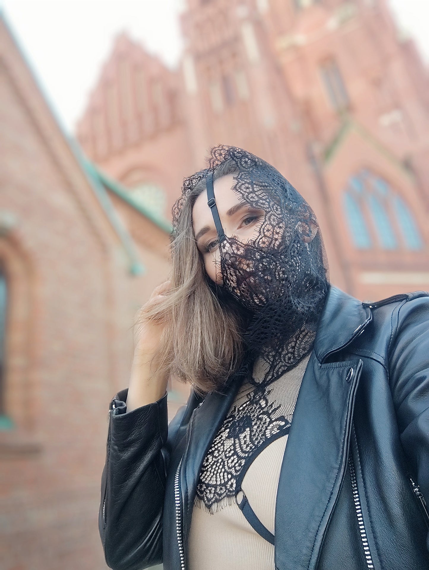 Woman lace hood mask for pole dance and twerk.Rave hood mask for party, festival and cosplay.Gothic harness hood mask.Guipure mask for carnival.