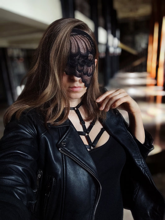 Woman lace mask for pole dance.Rave mask for party, festival and cosplay.Gothic harness mask for women.Guipure mask for carnival.