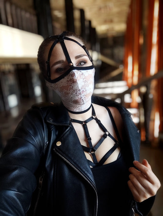 Woman lace mask for pole dance and twerk.Rave mask for party, festival and cosplay.Gothic harness mask for women.Guipure mask for carnival.