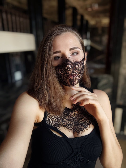 Woman lace mask for pole dance and twerk.Rave mask for party, festival and cosplay.Gothic harness mask for women.Guipure mask for carnival.