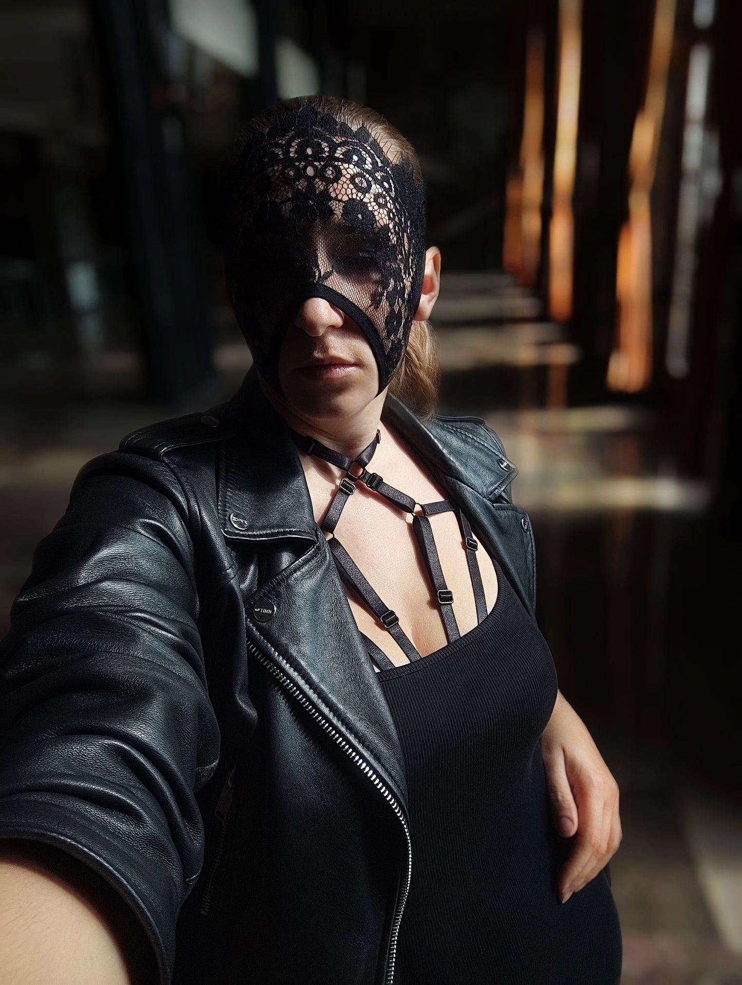 Woman lace mask for pole dance and twerk.Rave mask for party, festival and cosplay.Gothic harness mask for women.Guipure mask for carnival.