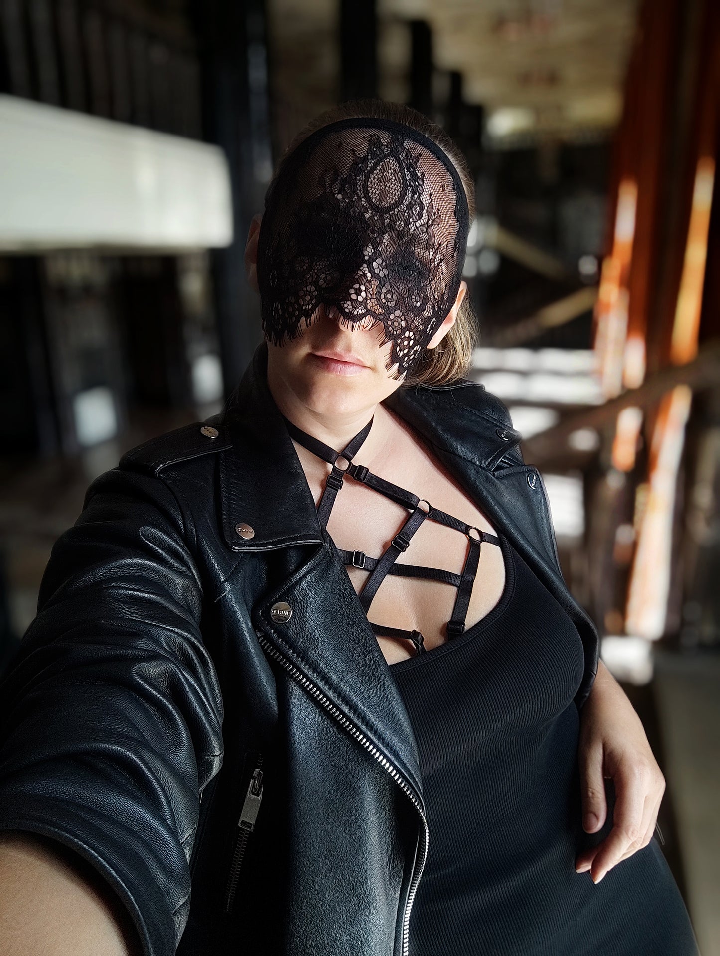 Woman lace mask for pole dance and twerk.Rave mask for party, festival and cosplay.Gothic harness mask for women.Guipure mask for carnival.