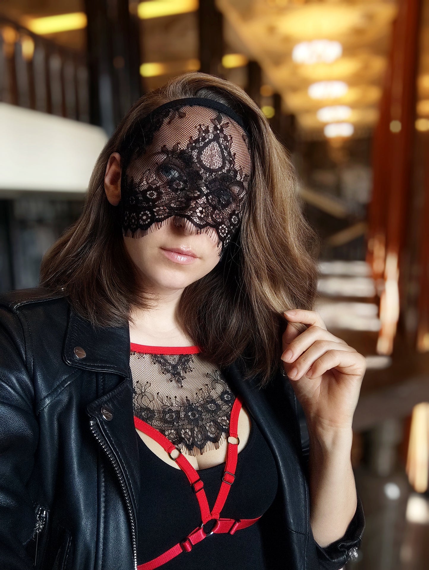 Woman lace mask for pole dance and twerk.Rave mask for party, festival and cosplay.Gothic harness mask for women.Guipure mask for carnival.