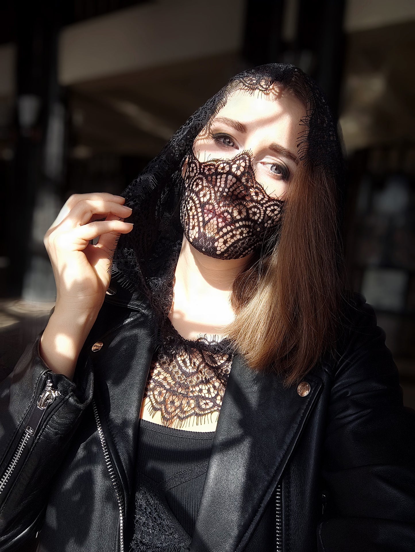 Woman lace mask for pole dance and twerk.Rave mask for party, festival and cosplay.Gothic harness mask for women.Guipure mask for carnival.
