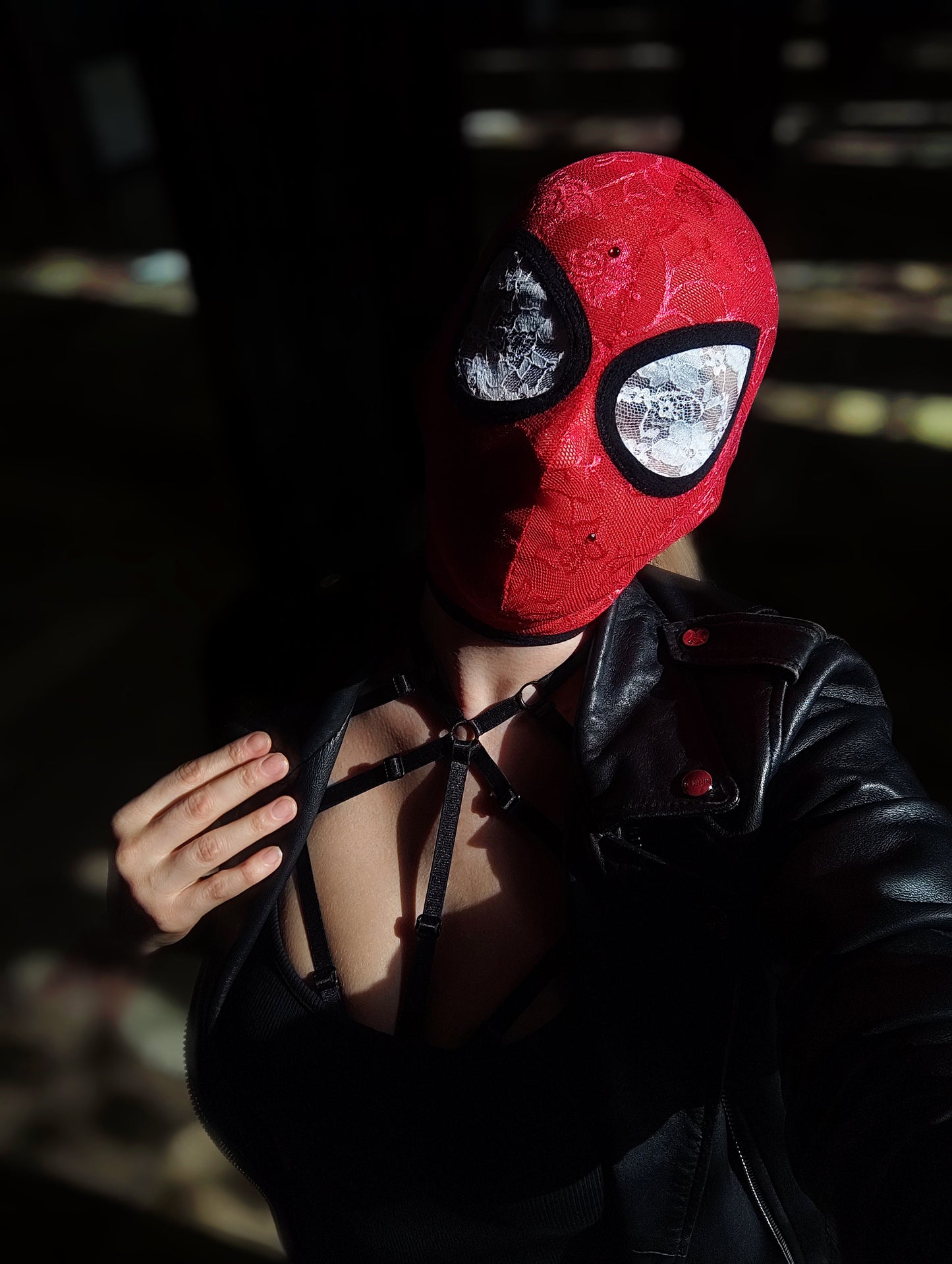 Woman lace mask for pole dance and twerk.Rave mask for party, festival and cosplay.Gothic harness mask for women.Guipure mask for carnival.